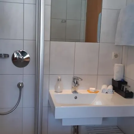 Haus Angelika - - Innsbruck/igls Bed & Breakfast Innsbruck
