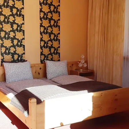 Haus Angelika - - Innsbruck/igls לינה וארוחת בוקר 3*